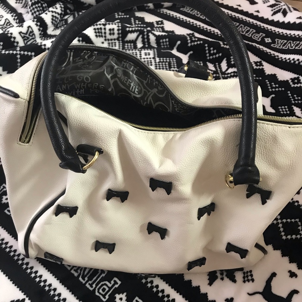 Betsy Johnson white bow purse
